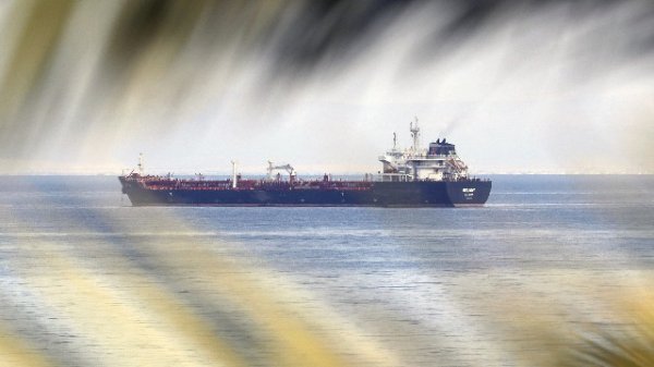 伊朗外交部：将伊朗浓缩铀移至国外的选项已被否决