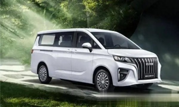 北汽制造锐胜王牌E-M7：低成本创业工具车的全面剖析